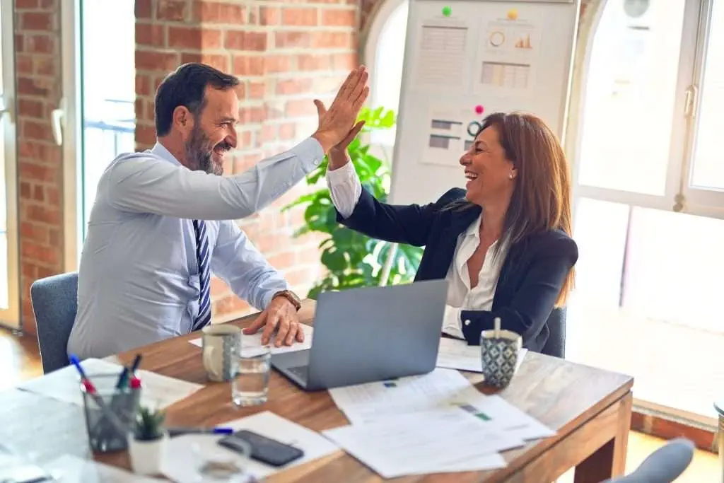 BEST MARKETING AUTOMATION – CRM SOFTWARE FOR SMALL BUSINESS – 2022 GUIDE